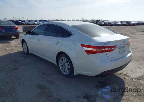 2014 Toyota Avalon Xle z USA, uszkodzony, nr VIN 4T1BK1EB4EU108605